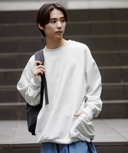 FREAK'S STORE(フリークスストア)の「限定展開 Drymix(R)/ドライミックス リラックスフィット サイドポケット クルーネック スウェット(スウェット・メンズ・アッシュグレー/ブラック/グレイッシュベージュ/ネイビー・SMALL/MEDIUM/LARGE)」の6枚目の写真