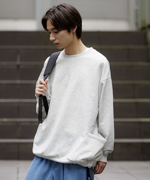FREAK'S STORE(フリークスストア)の「限定展開 Drymix(R)/ドライミックス リラックスフィット サイドポケット クルーネック スウェット(スウェット・メンズ・アッシュグレー/ブラック/グレイッシュベージュ/ネイビー・SMALL/MEDIUM/LARGE)」の15枚目の写真