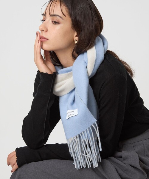 green label relaxing（グリーンレーベルリラクシング）の「カシミヤ リバーシブル マフラー（マフラー・レディース・オフホワイト/ライトブルー/モカ・FREE）」の11枚目の写真