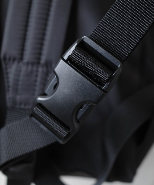 FREDRIK PACKERS（フレドリックパッカーズ）の「【FREDRIK PACKERS】DAY PACK LIGHT デイ パック ライト（バックパック/リュック・レディース・ブラック・FREE）」の15枚目の写真