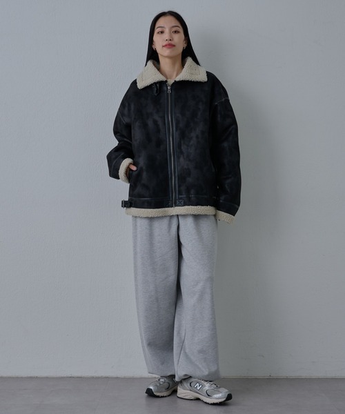 COLONY 2139（コロニートゥーワンスリーナイン）の「ムートンライクB-3（ムートンコート・メンズ・ブラック/ブラウン・SMALL/MEDIUM/LARGE）」の20枚目の写真