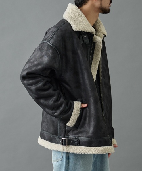 COLONY 2139（コロニートゥーワンスリーナイン）の「ムートンライクB-3（ムートンコート・メンズ・ブラック/ブラウン・SMALL/MEDIUM/LARGE）」の6枚目の写真