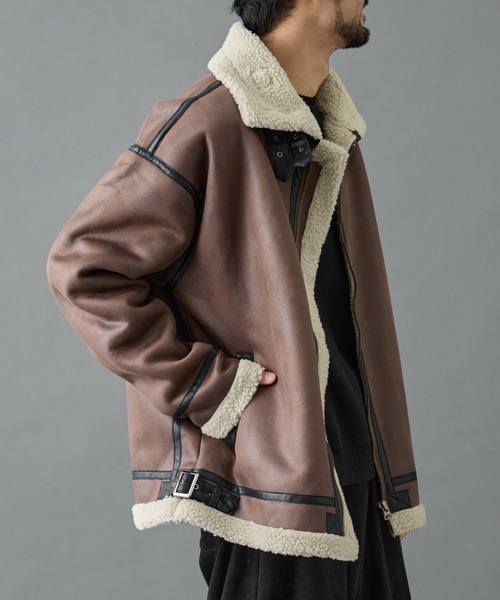 COLONY 2139（コロニートゥーワンスリーナイン）の「ムートンライクB-3（ムートンコート・メンズ・ブラック/ブラウン・SMALL/MEDIUM/LARGE）」の14枚目の写真