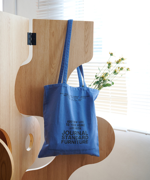 journal standard Furniture （ジャーナルスタンダードファニチャー）の「JSF TOTE CANVAS　トートバッグ（トートバッグ・レディース・グレー/カーキ/グリーン系その他/ネイビー/パープル/オレンジ/イエロー/アイボリー/ブラック・FREE）」の6枚目の写真