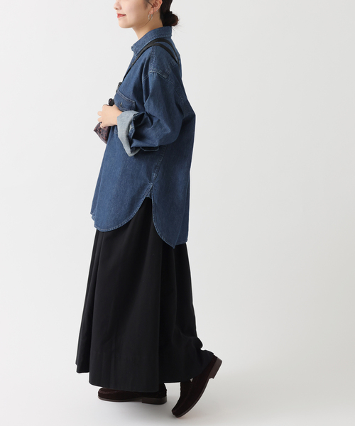 JOURNAL STANDARD relume(ジャーナルスタンダード レリューム)の「《追加2》9oz デニムワークシャツ(シャツ/ブラウス・レディース・ネイビー/ブルー・FREE)」の4枚目の写真