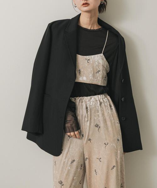 SENSE OF PLACE by URBAN RESEARCH(センスオブプレイスバイアーバンリサーチ)の「ベロアシシュウブラビスチェ(その他トップス・レディース・ネイビー/ベージュ・ONE)」の2枚目の写真