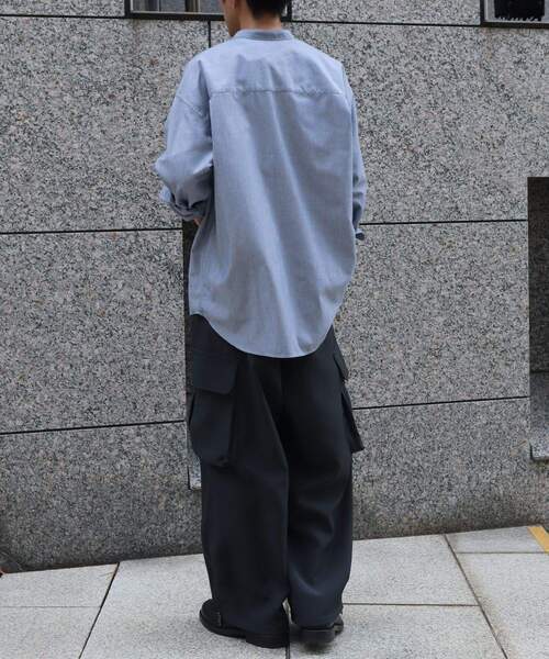 CRAFT STANDARD BOUTIQUE（クラフトスタンダードブティック）の「DRY-MIX オックスフォードバンドカラーシャツ（シャツ/ブラウス・メンズ・グレー/ブルー/オフホワイト・M/L/XL）」の17枚目の写真