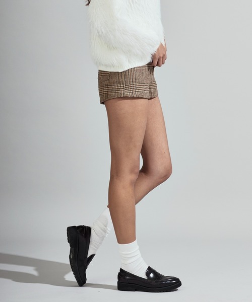 Chick(チック)の「Tweed-Style Wool Hot Pants / ツイード風 ウールホットパンツ(その他パンツ・レディース・カーキ/チャコール・FREE)」の17枚目の写真