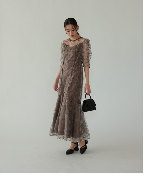 Cupid Heart(キューピッドハート)の「【Cupid Heart】結婚式用!フローラルレイヤードチュール ドレス(ドレス・レディース・ブラック/ベージュ/ブラウン・MEDIUM)」の20枚目の写真