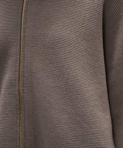 cloenc（クロエンス）の「【手洗い可】ドルマンケープニットカーディガン（カーディガン/ボレロ・レディース・ライトイエロー系/ブラック/ブラウン系その他・02）」の12枚目の写真