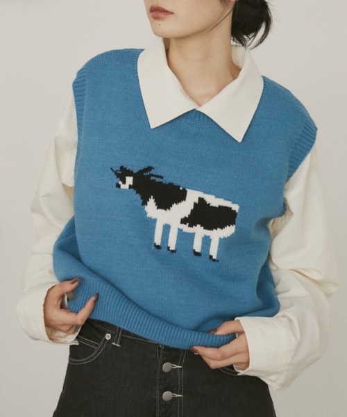 MERLOT(メルロー)の「アニマルジャガードニットベスト(ベスト・レディース・ブラウン/ブルー・FREE)」の2枚目の写真