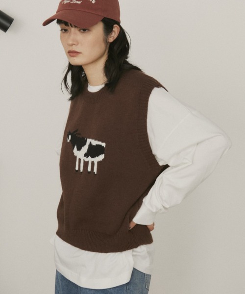 MERLOT(メルロー)の「アニマルジャガードニットベスト(ベスト・レディース・ブラウン/ブルー・FREE)」の6枚目の写真