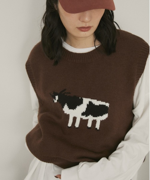 MERLOT(メルロー)の「アニマルジャガードニットベスト(ベスト・レディース・ブラウン/ブルー・FREE)」の4枚目の写真