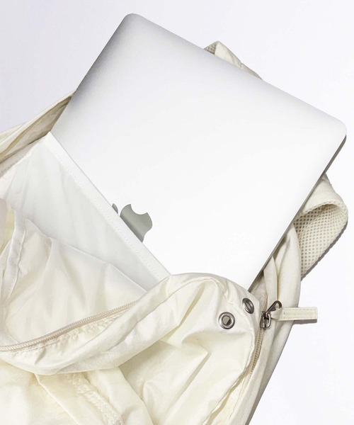 SCULPTOR（スカルプター）の「Good Girl Backpack（バックパック/リュック・レディース・ブラック/アイボリー・FREE）」の16枚目の写真