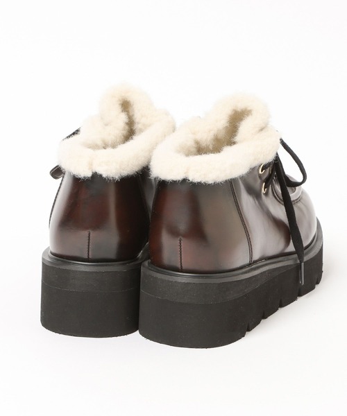 BAYFLOW（ベイフロー）の「[撥水加工・抗菌消臭機能付き]ボアアンクルブーツ（ブーツ・レディース・ダークブラウン/ベージュ系・MEDIUM/LARGE）」の5枚目の写真