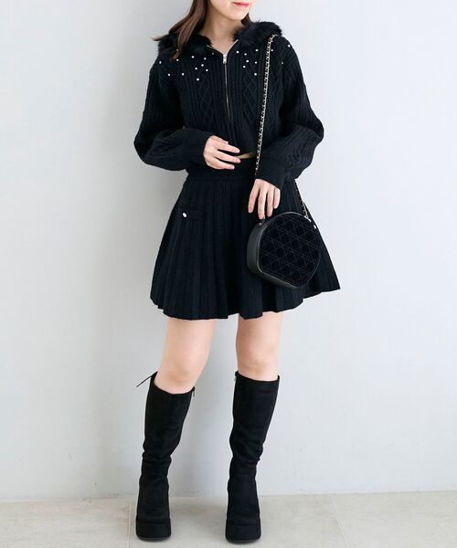 MAJESTIC LEGON（マジェスティックレゴン）の「キラキラフード付きニットパーカー（パーカー・レディース・アイボリー/ブラック/ベージュ/グレー・MEDIUM）」の7枚目の写真