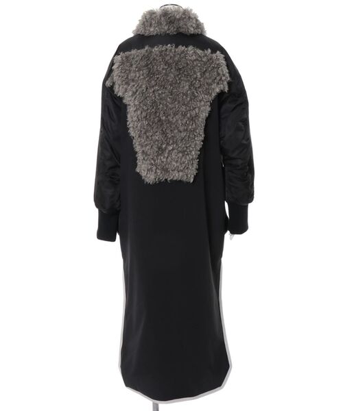 UN3D.(アンスリード)の「BIG BOA FLAP DOCKING CT / ビッグボアフラップドッキングコート(その他アウター・レディース・ブラック/カーキ・36/38)」の12枚目の写真