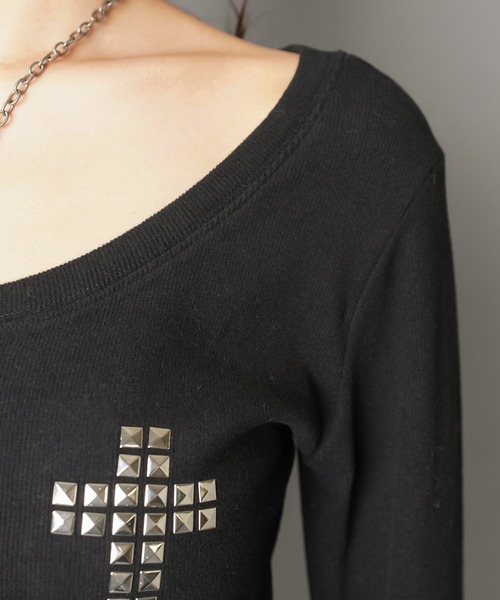 SPINNS(スピンズ)の「ギャル復活★スタッズが光る起毛テレコロンT(Tシャツ/カットソー・レディース・オフホワイト/杢グレー/ブラック・ONESIZE)」の13枚目の写真