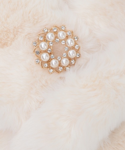 axes femme（アクシーズファム）の「ブローチ付きファーティペット（マフラー・レディース・ブラック/キナリ/ピンク・FREE）」の19枚目の写真