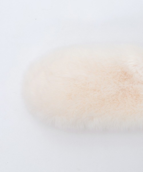 axes femme（アクシーズファム）の「ブローチ付きファーティペット（マフラー・レディース・ブラック/キナリ/ピンク・FREE）」の21枚目の写真