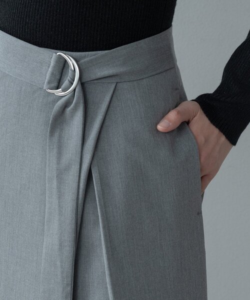 GALLEST（ギャレスト）の「Timeless｜ベルテッドロングスカート【セットアップ対応】（スカート・レディース・チャコールグレー/ベージュ/ライトグレー・40/34/36/38）」の9枚目の写真