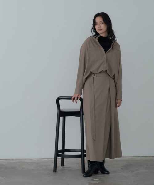 GALLEST（ギャレスト）の「Timeless｜ベルテッドロングスカート【セットアップ対応】（スカート・レディース・チャコールグレー/ベージュ/ライトグレー・40/34/36/38）」の17枚目の写真