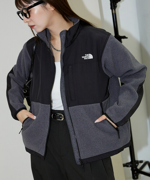 PUBLUX（パブリュクス）の「THE NORTH FACE/ザ・ノース・フェイス Womens Denali Jacket　限定展開/ウィメンズ デナリ ジャケット（その他アウター・レディース・グレー/ブラック・LARGE/X-LARGE/MEDIUM）」の3枚目の写真