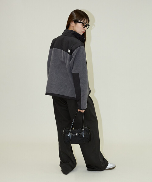 PUBLUX（パブリュクス）の「THE NORTH FACE/ザ・ノース・フェイス Womens Denali Jacket　限定展開/ウィメンズ デナリ ジャケット（その他アウター・レディース・グレー/ブラック・LARGE/X-LARGE/MEDIUM）」の9枚目の写真