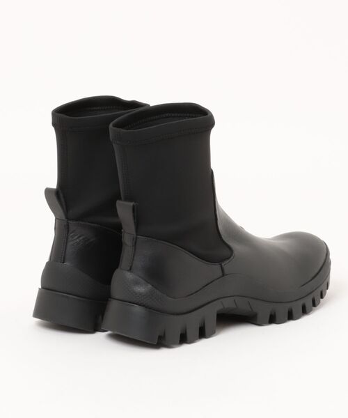 ANGEL ALARCON(アンヘルアラルコン)の「【ANGEL ALARCON】モールドソールストレッチショートブーツ(D3015D)(ブーツ・レディース・ブラック・38/36/35/37)」の3枚目の写真