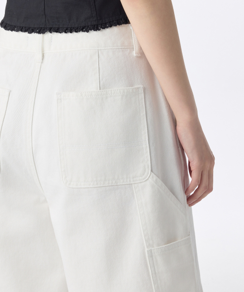 MUSINSA STANDARD WOMAN（ムシンサスタンダードウーマン）の「ウィメンズカーペンターバミューダデニムパンツ[ホワイト]（デニムパンツ・レディース・その他・30/27/28/29/25/26/24）」の6枚目の写真