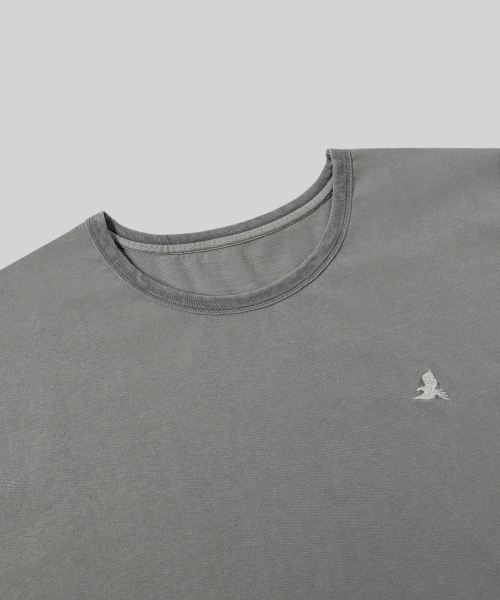 Verdnt（バーダント）の「オリジナルバードロゴ刺繍Tシャツ[ガーメントグレー]（Tシャツ/カットソー・レディース・ライトグレー・SMALL/MEDIUM/LARGE）」の4枚目の写真