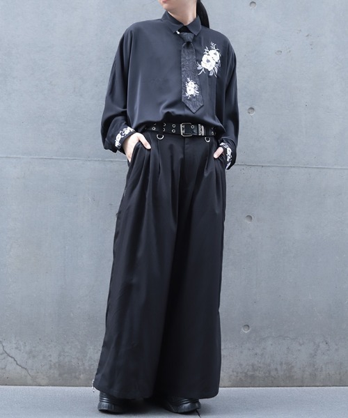 REZEN(リゼン)の「椿刺繍シャツ(シャツ/ブラウス・メンズ・ブルーパープル/ライトグレー/ローズ・LARGE/MEDIUM)」の18枚目の写真