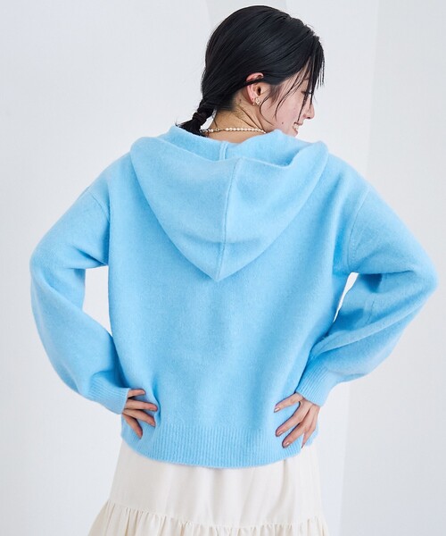 coen(コーエン)の「フラッフィーフーディ ウォッシャブルニット(WEB限定カラーあり)(ニット/セーター・レディース・オフホワイト/ライトブルー/ネイビー/ダークグレー・L/M)」の20枚目の写真