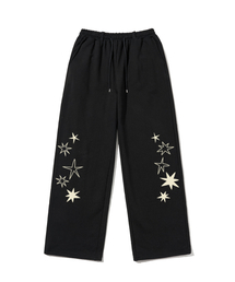 ESCAPEFROM（エスケープフロム）の「トゥインクルスターズライトプリントスウェットパンツブラック（スウェットパンツ）」