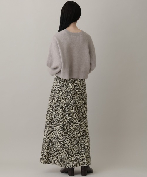 A part by（アパートバイ）の「フラワープリントナロースカート（スカート・レディース・アイボリー/ブラック/グリーン・SMALL/MEDIUM）」の12枚目の写真