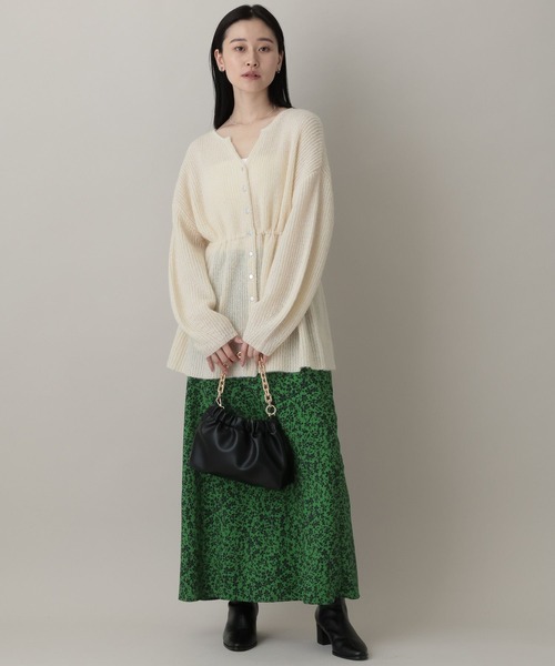 A part by（アパートバイ）の「フラワープリントナロースカート（スカート・レディース・アイボリー/ブラック/グリーン・SMALL/MEDIUM）」の17枚目の写真