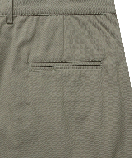 CONNECT KINLOCH(コネクトキンロック)の「ツーピンタックハーフパンツ(ライトカーキ)(その他パンツ・メンズ・その他・MEDIUM/LARGE/X-LARGE)」の8枚目の写真