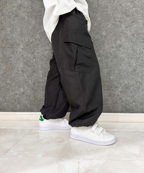 その他セレクト(ソノタセレクト)の「裏メッシュ バルーンカーゴパンツ(カーゴパンツ・キッズ・ブラック/チャコールグレー/オフホワイト/ダークグリーン/ベージュ・130cm/140cm/120cm/110cm/160cm/150cm)」の21枚目の写真
