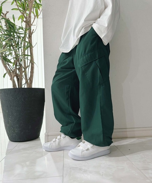 その他セレクト(ソノタセレクト)の「裏メッシュ バルーンカーゴパンツ(カーゴパンツ・キッズ・ブラック/チャコールグレー/オフホワイト/ダークグリーン/ベージュ・130cm/140cm/120cm/110cm/160cm/150cm)」の8枚目の写真