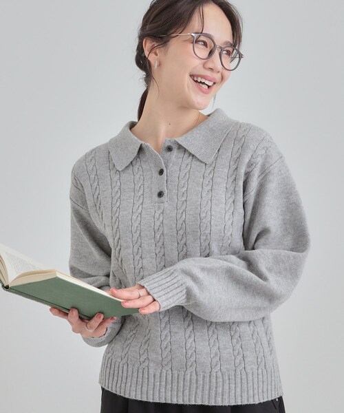DRESKIP（ドレスキップ）の「【S-LL】配色ボタンがポイント 襟付きケーブルニット（ニット/セーター・レディース・オフホワイト/グレー/ワインレッド・04/03/02/01）」の2枚目の写真