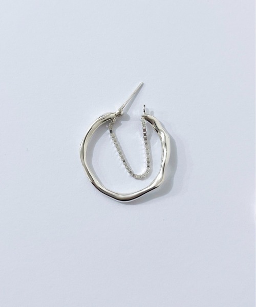 MAISON D' PULSE（メゾンドパルス）の「MAISON D’ PULSE( メゾンドパルス ）別注ピアス（ピアス（両耳用）・レディース・シルバー・F）」の2枚目の写真