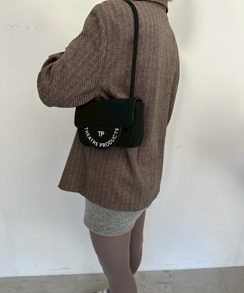 THEATRE PRODUCTS（シアタープロダクツ）の「フェイクスウェードキルティングバッグ（ハンドバッグ・レディース・ベージュ/ブラック・FREE）」の14枚目の写真