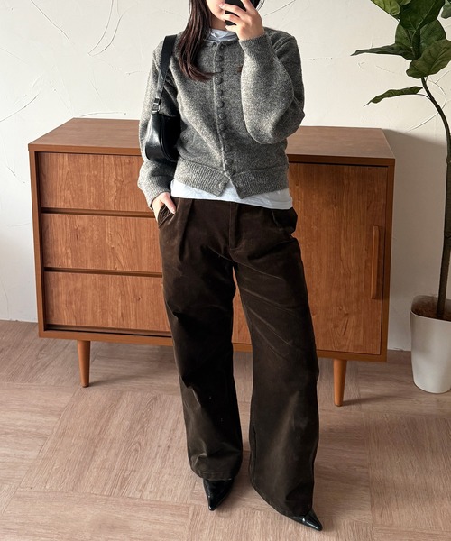 MUHET（ミュエータ）の「covered-button crew neck cardigan / クルミボタンカーディガン（カーディガン/ボレロ・レディース・ブラウン/ベージュ/ライトブルー/チャコールグレー・FREE）」の7枚目の写真