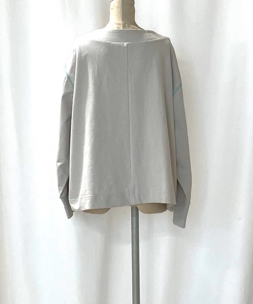 Q（キュー）の「ミニ裏毛ラインボックスカーデ（カーディガン/ボレロ・レディース・ライトグレー/ネイビー・MEDIUM）」の6枚目の写真