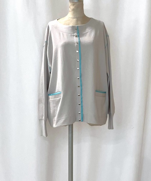 Q（キュー）の「ミニ裏毛ラインボックスカーデ（カーディガン/ボレロ・レディース・ライトグレー/ネイビー・MEDIUM）」の8枚目の写真