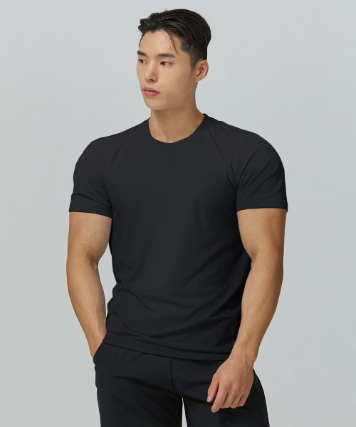 BLACK MONSTER FIT(ブラックモンスターフィット)の「クールベース機能性エアTシャツ (ブラック) / BM230121(Tシャツ/カットソー・メンズ・その他・MEDIUM/LARGE/X-LARGE/XX-LARGE/XXX-LARGE/SMALL)」の2枚目の写真