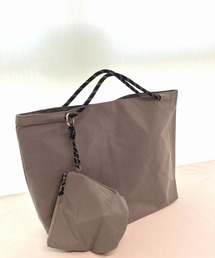 Q | ナイロンパッカブルトート(トートバッグ)