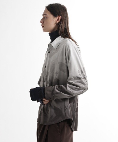 HARE(ハレ)の「フラワーグラデーションシャツ(HARE)(シャツ/ブラウス・メンズ・ブルー/グレー・FREE)」の11枚目の写真