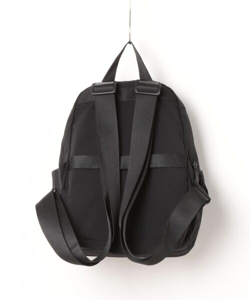 Scrap Book（スクラップブック）の「【Scrap Book】立体ミニリュック（バックパック/リュック・レディース・ブラック・FREE）」の2枚目の写真