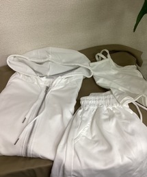 almo（アルモ）の「【Blss】【Bling Leads】ミニ裏毛　ZIPパーカー　Sパンツ　キャミ3点セットウエア(BL)（セットアップ）」
